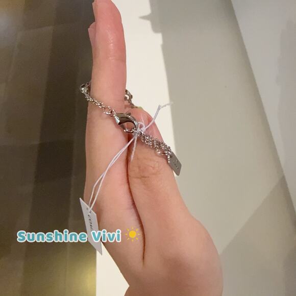 NWT COACH CBB21 Strawberry Charm Bracelet Silver/Multi - Picture 2 of 6